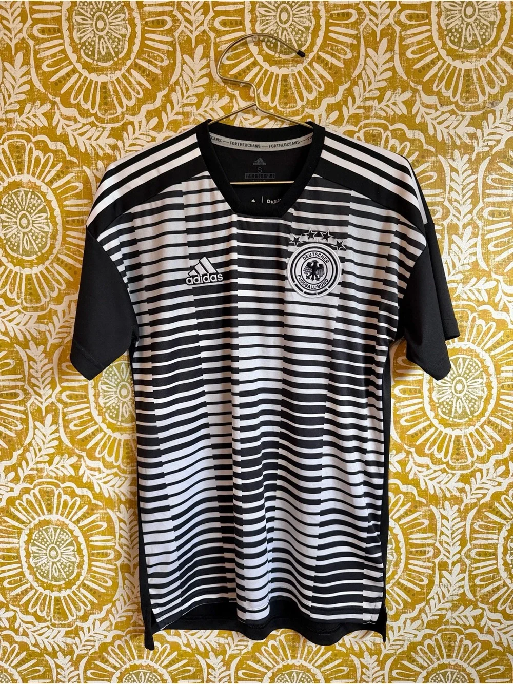 Adidas Parley Germany Men's Training Pre-Match Jersey 2018/19 Black/White Sz S